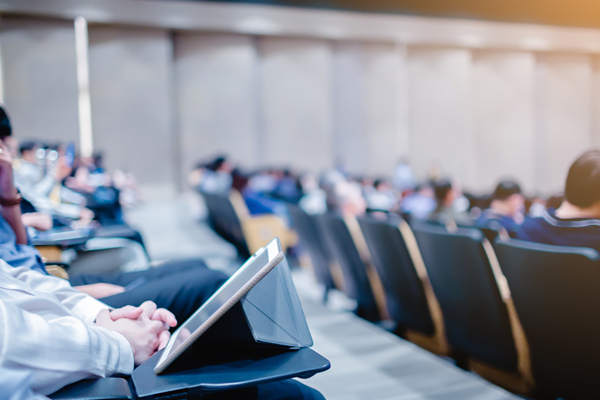 淘寶客服外包多少錢？