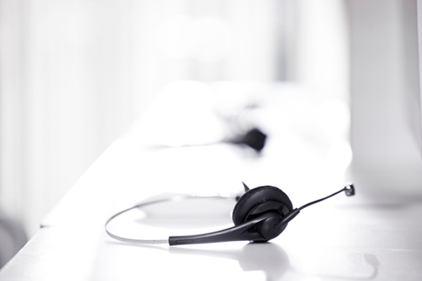 為什么越來(lái)越多的店主選擇客服外包呢